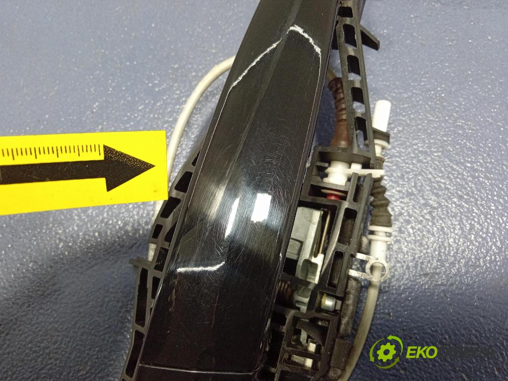 Bmw Seria 1 2014 klika před Práva: 