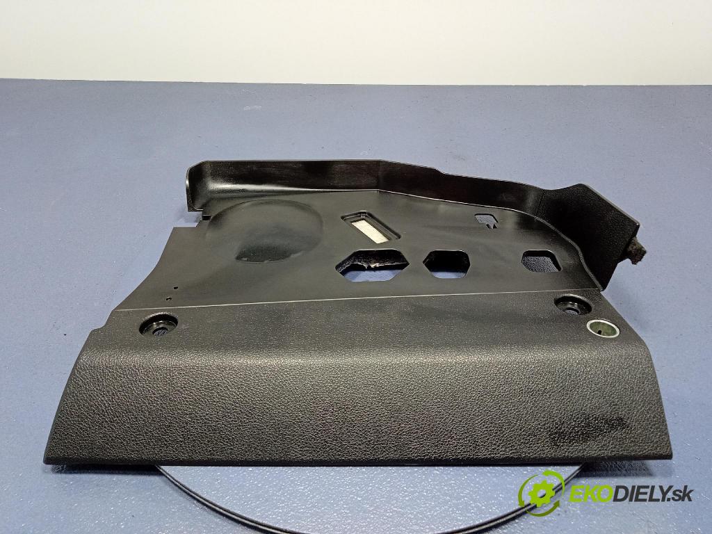 Bmw Seria 1 2014 kryt Plast: Interiéry: 9236601