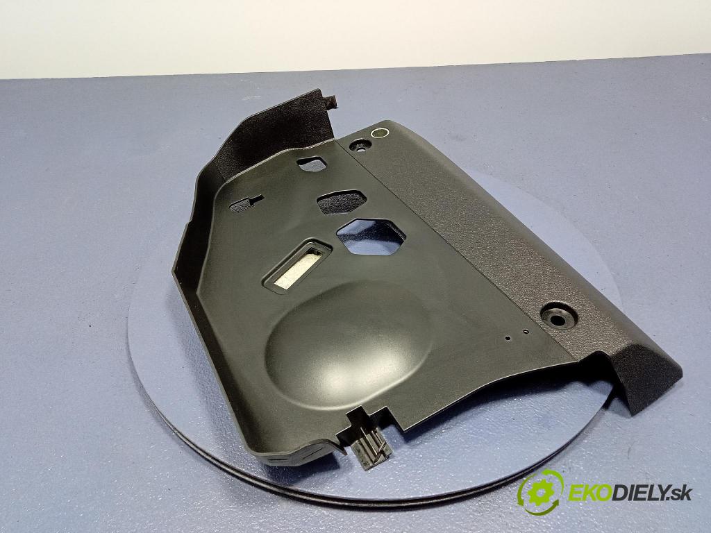 Bmw Seria 1 2014 kryt Plast: Interiéry: 9236601