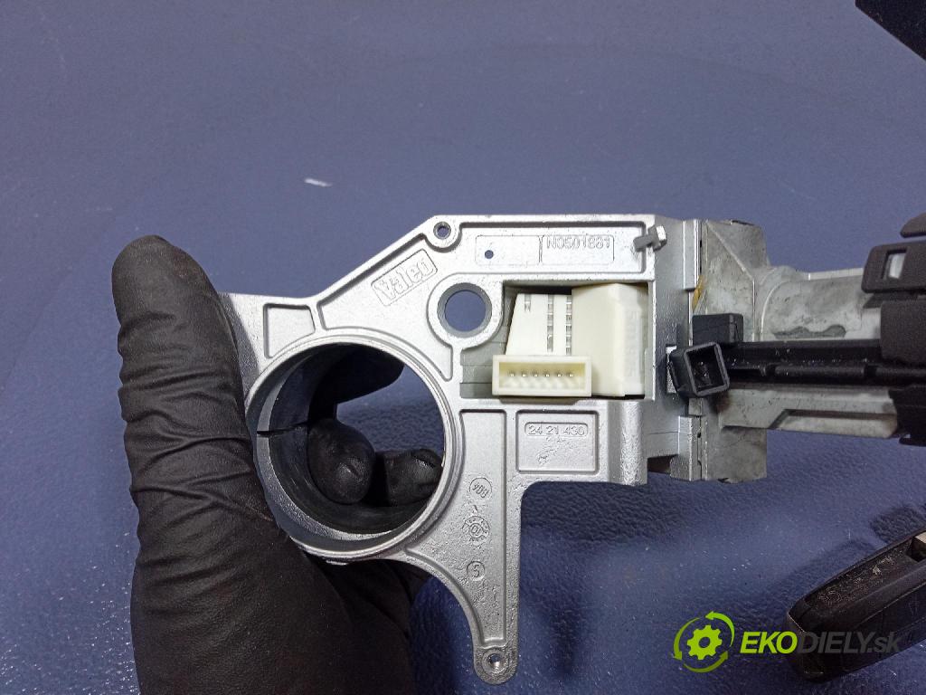 Opel Zafira 2011 riadiaca jednotka Motor: 55571557