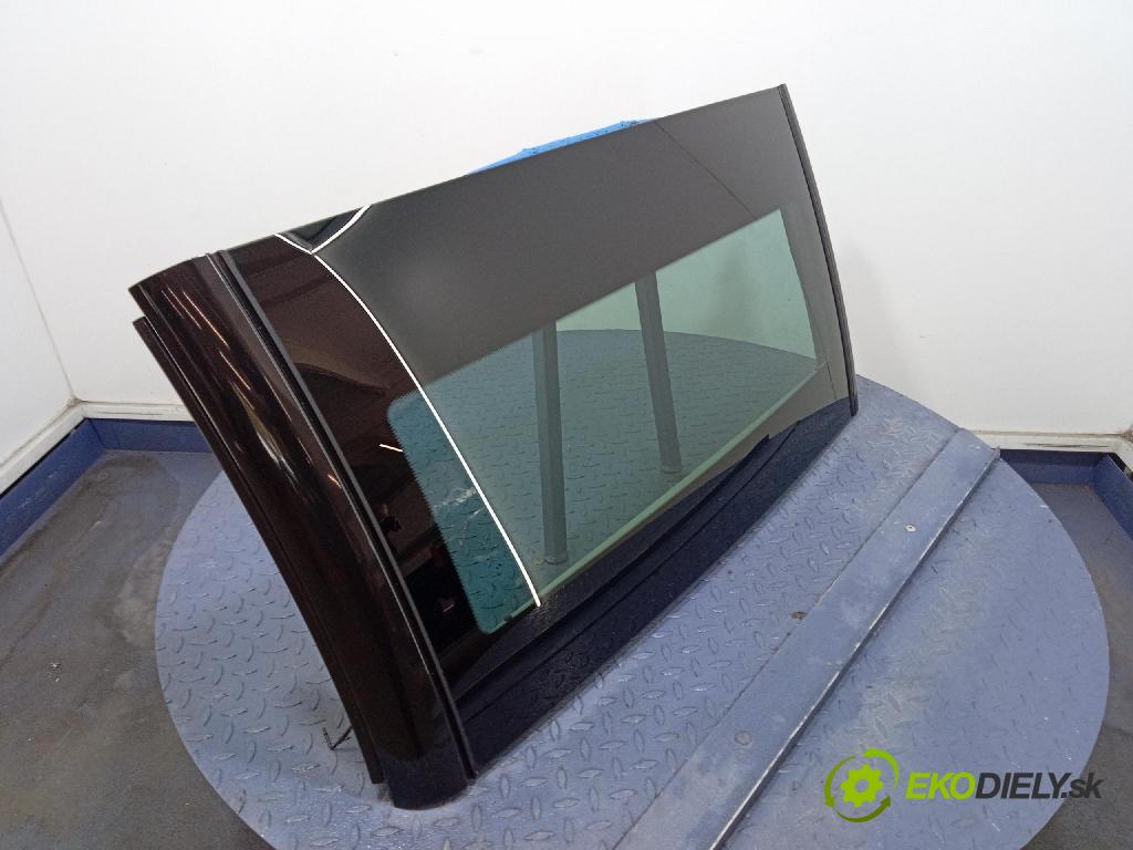 Nissan Micra 2006 strecha