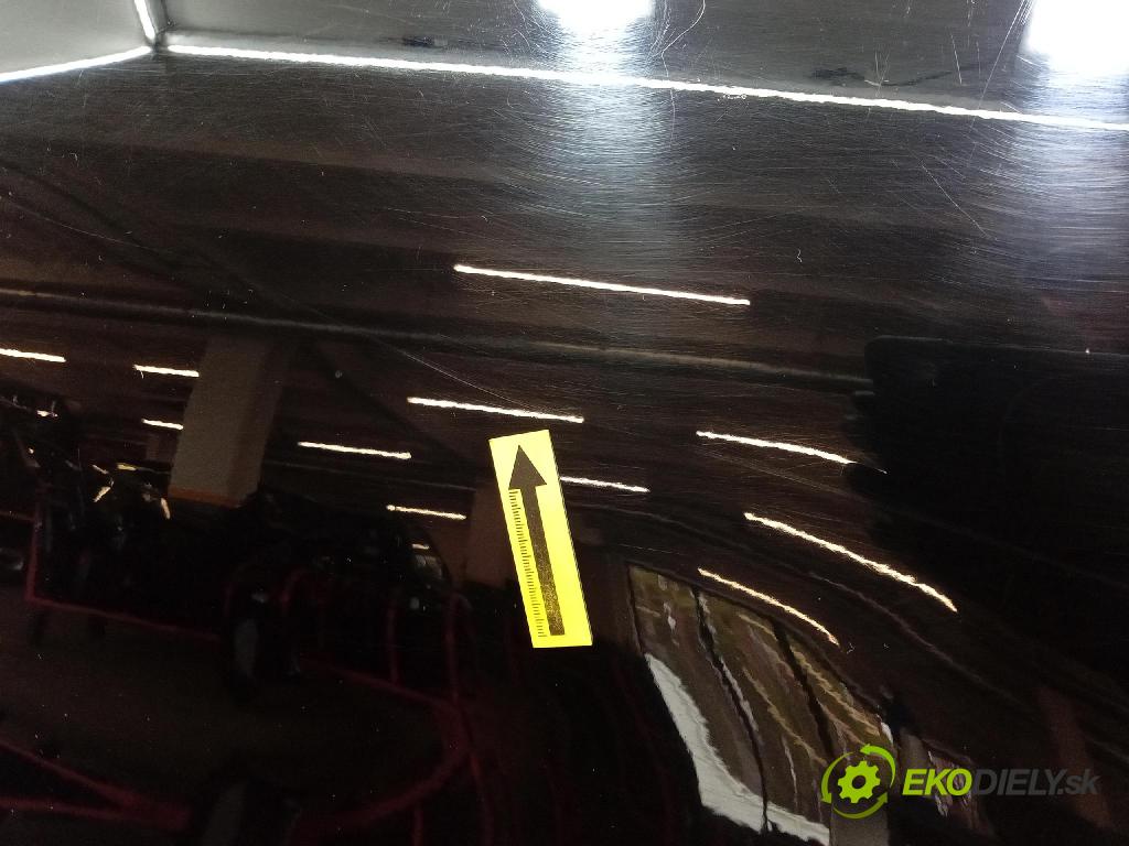 Bmw Seria 1 2014 dvere zad Vľavo: