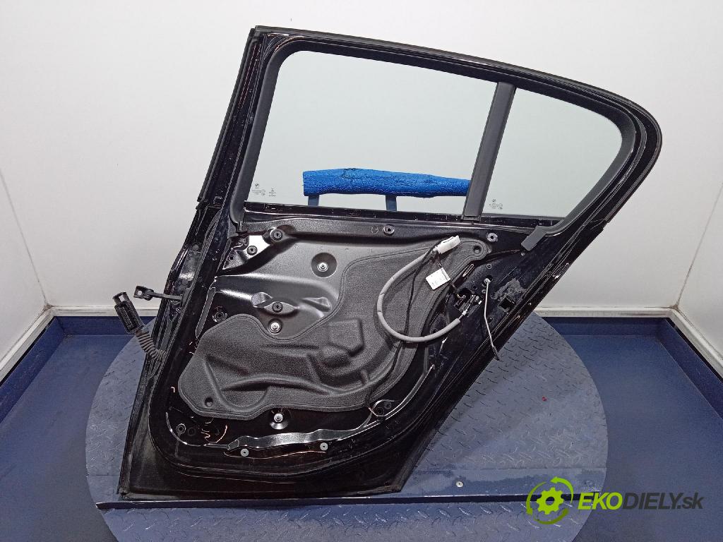 Bmw Seria 1 2014 dvere zad pravé 