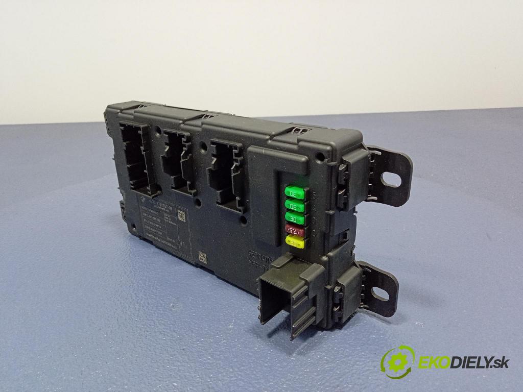 Bmw Seria 1 2014 riadiaca jednotka 9329700