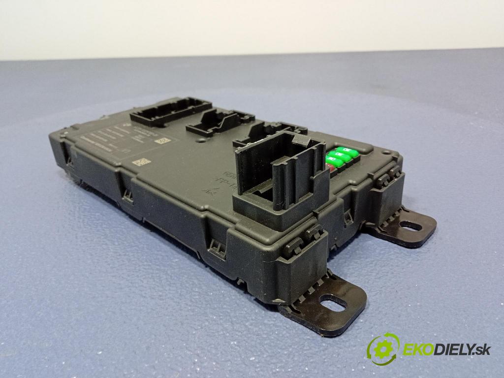 Bmw Seria 1 2014 riadiaca jednotka 9329700