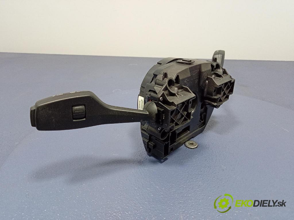 Bmw Seria 1 2014 prepínač Komplex: 9351147