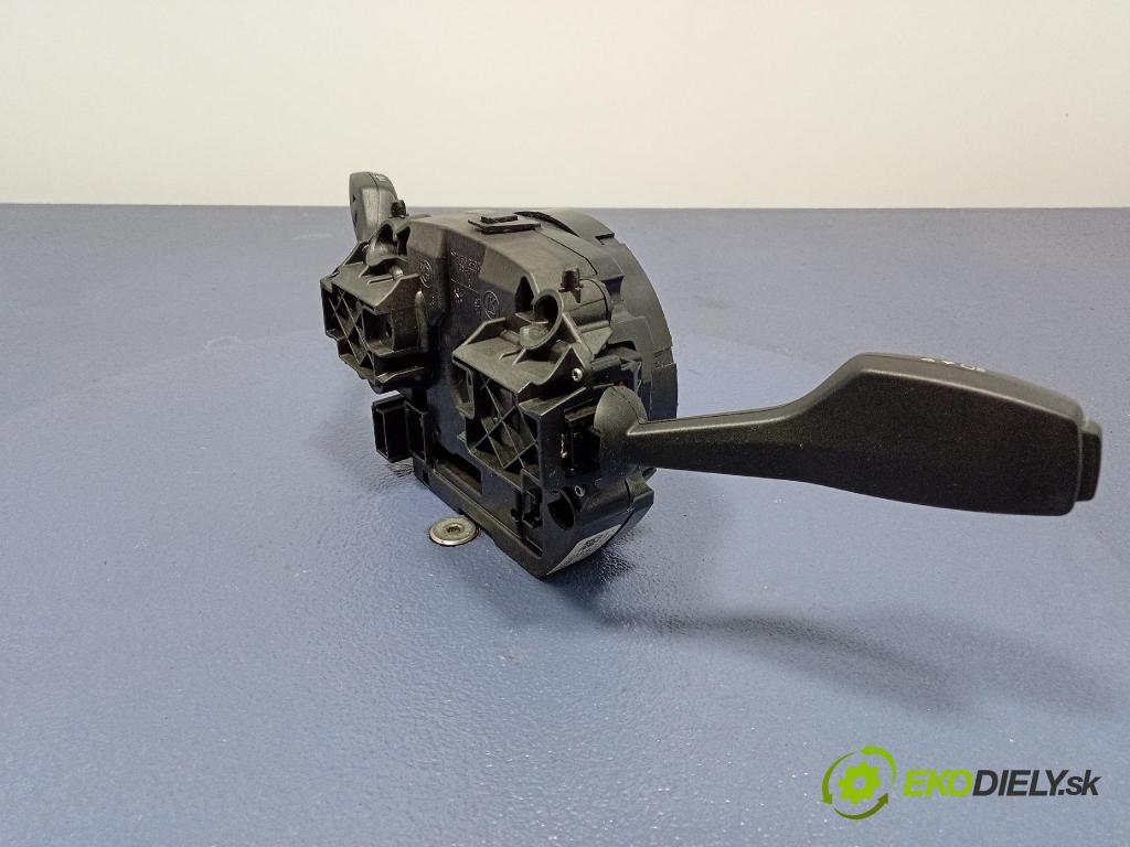 Bmw Seria 1 2014 prepínač Komplex: 9351147