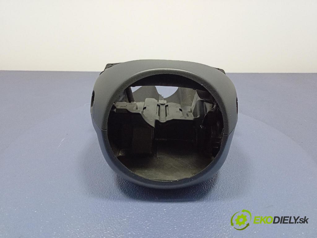 Bmw Seria 1 2014 kryt Plast: Interiéry: 9219550