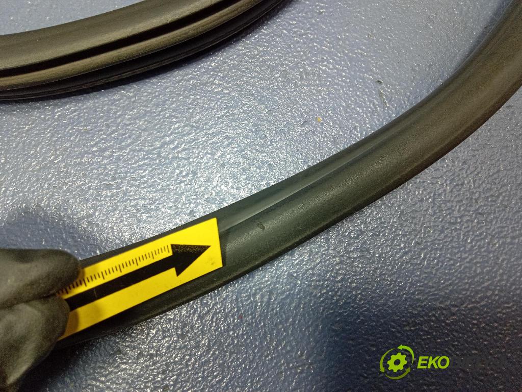 Bmw Seria 1 2014 Těsnění: dvere 7240849