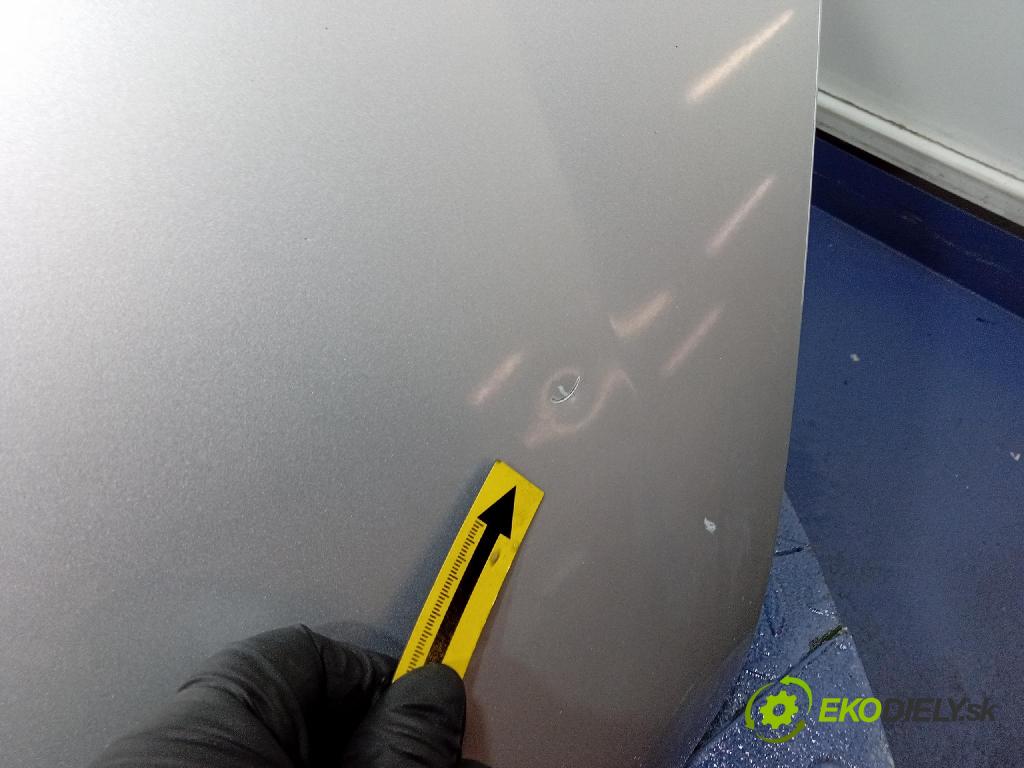 Opel Vectra 2006 kapota přední: