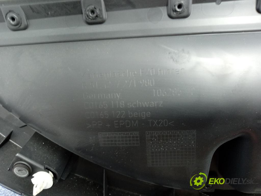 Bmw Seria 1 2014 Čalounictví: dvere zad Prava: 7292860