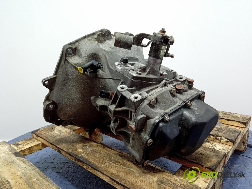 Opel Zafira 2011 prevodovka Manualna 4C394