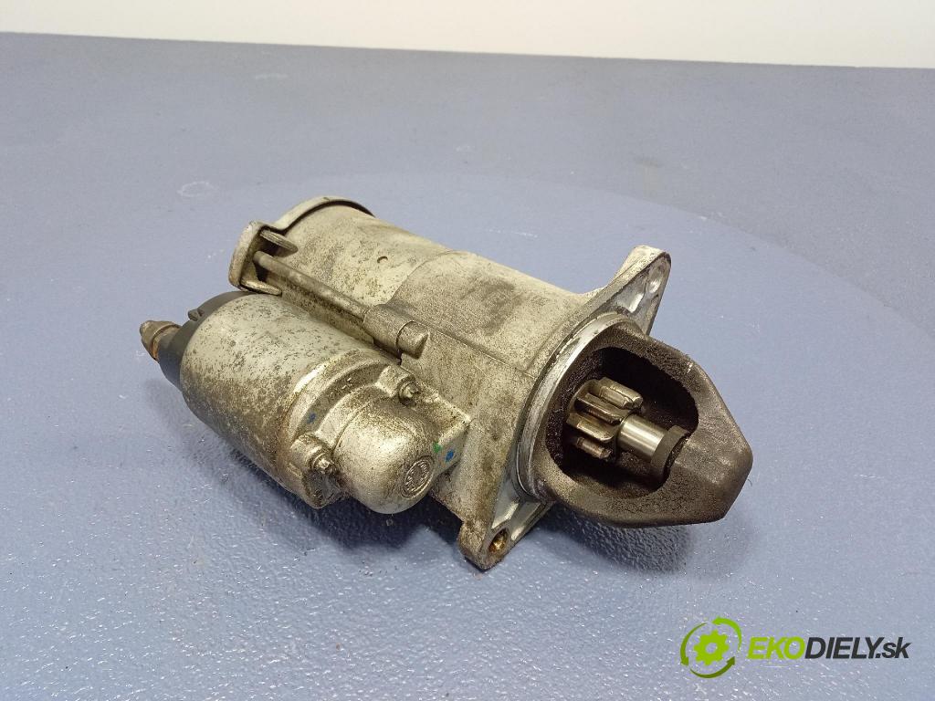 Opel Zafira 2011 startér: 