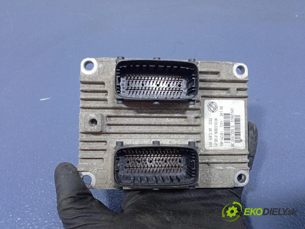 Fiat Punto 2008 riadiaca jednotka Motor: 51843143