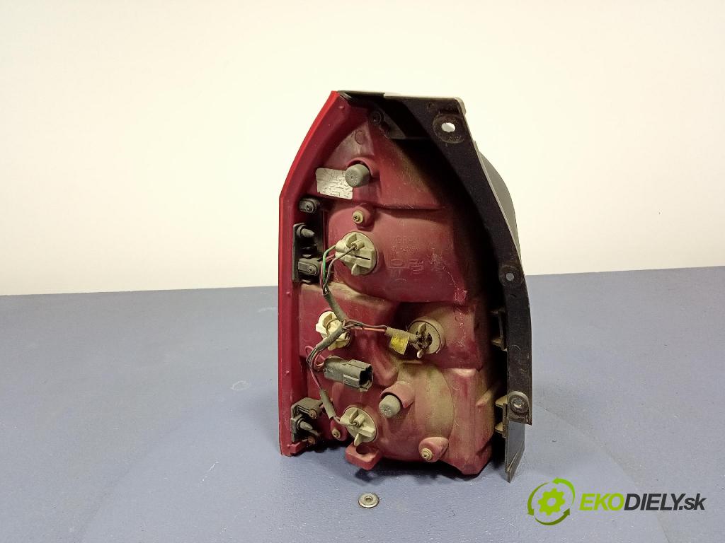 Hyundai Tucson 2004 svetlo / reflektor zad Prava: Vonkajsia: 92402-2E0