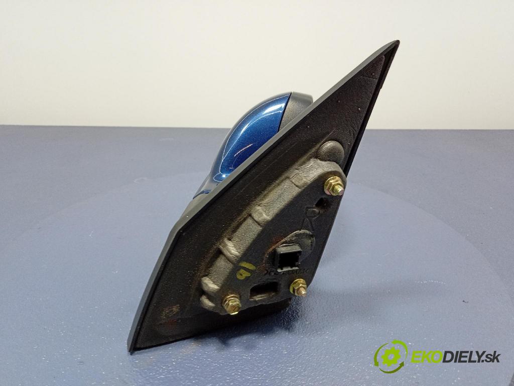 Hyundai Tucson 2004 zrkadlo pravé