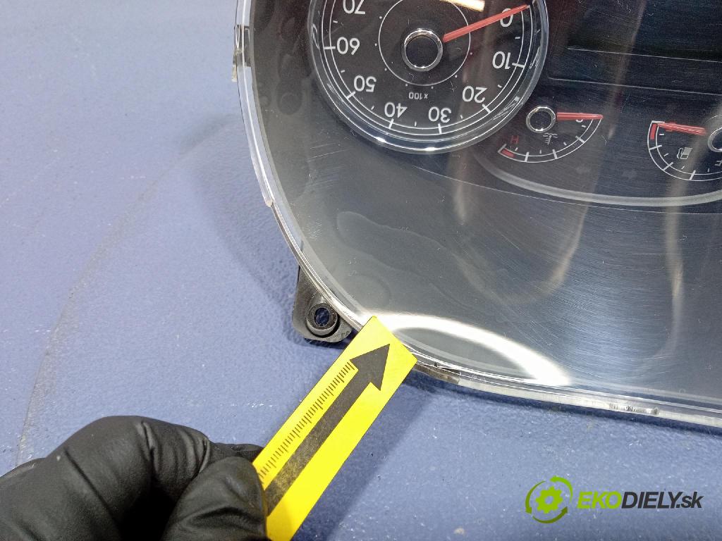 Fiat Punto 2008 prístrojovka/ budíky 51828071