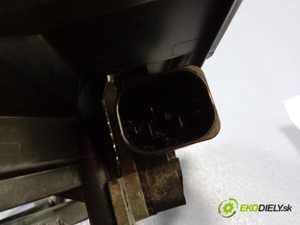 Bmw Seria 1 2014 Ventilátor Chladič: 7640508