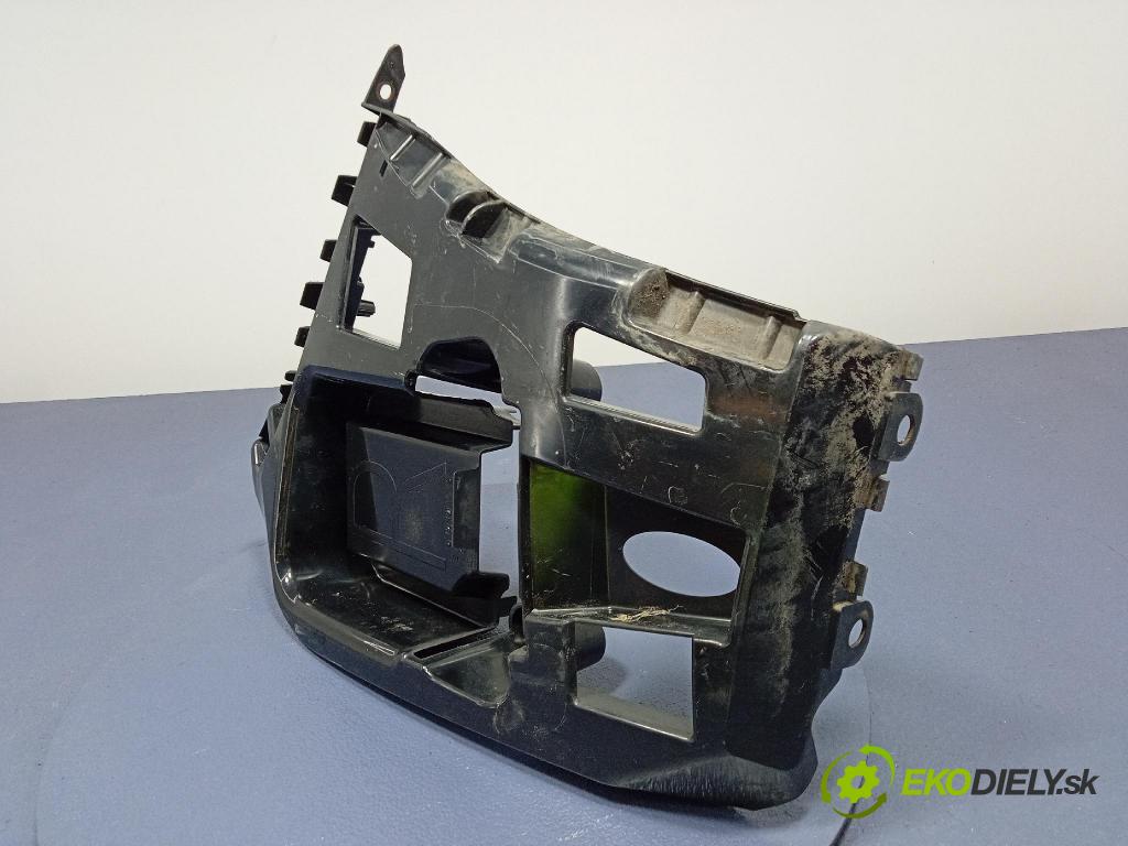 Bmw Seria 1 2014 Upevnenie: narazník 7240956