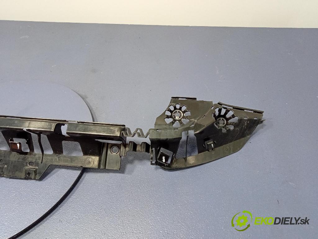 Bmw Seria 1 2014 Upevnenie: narazník 7240953