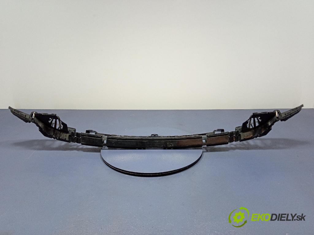 Bmw Seria 1 2014 Upevnenie: narazník 7240953