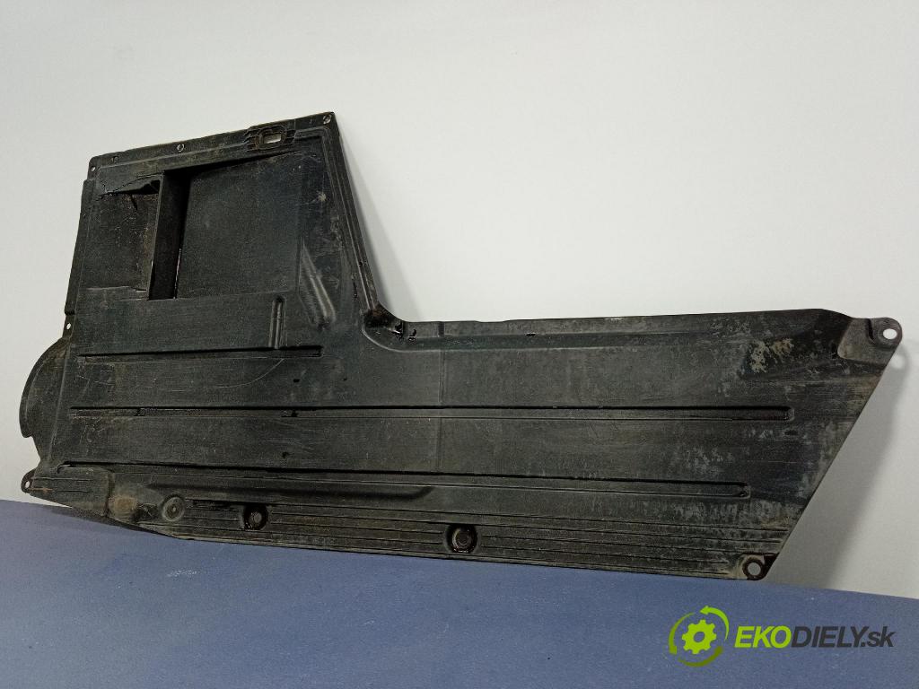 Bmw Seria 1 2014 kryt Plast: podvozek: 7241826