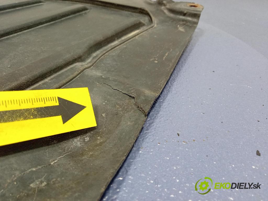 Bmw Seria 1 2014 kryt Plast: podvozek: 7241826