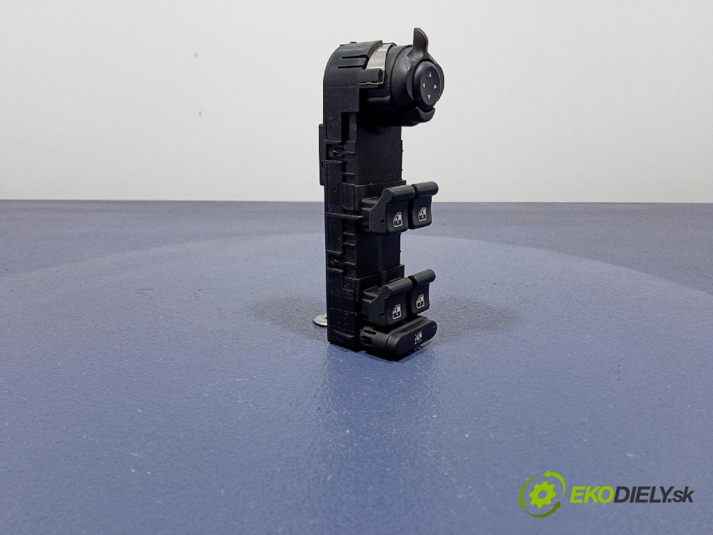 Alfa romeo 159 2006 prepínač Okná: