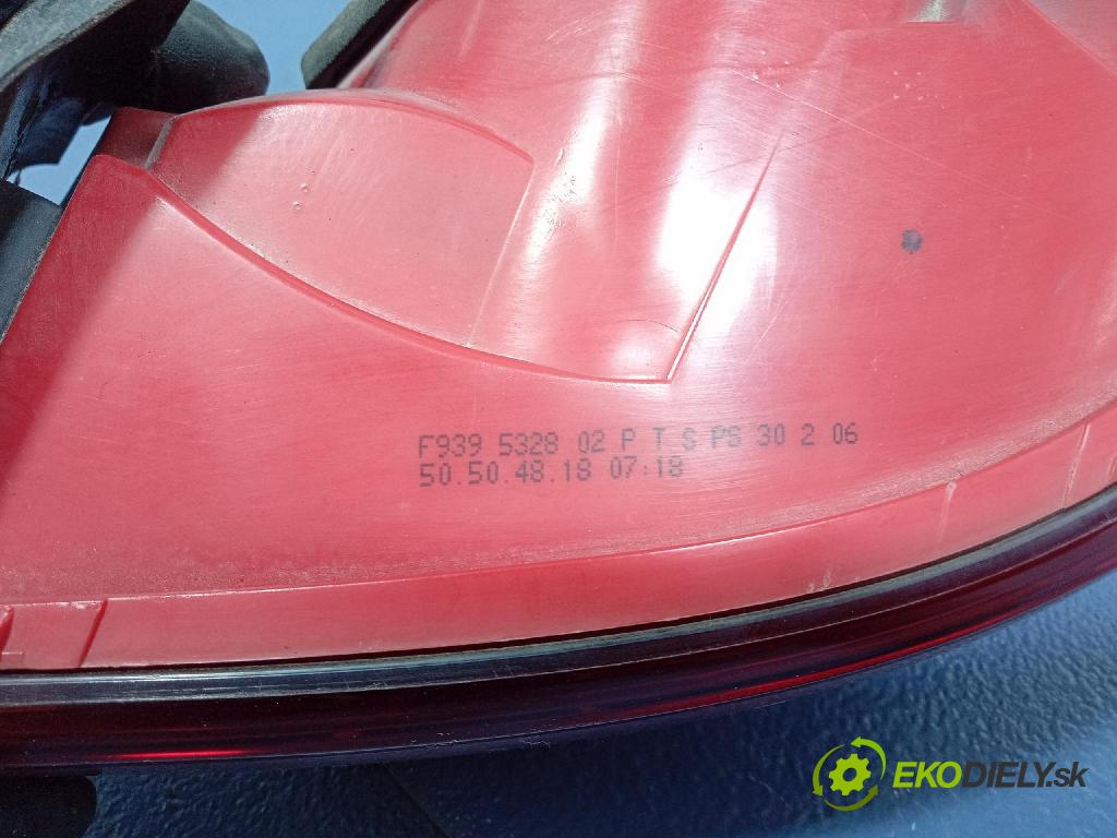 Alfa romeo 159 2006 svetlo / reflektor zad Prava: Vonkajsia: 939532802