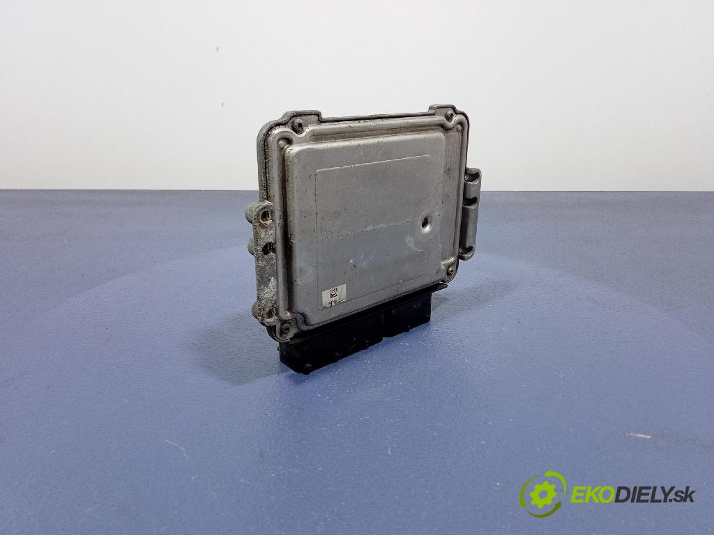 Alfa romeo 159 2006 riadiaca jednotka Motor: 55204647