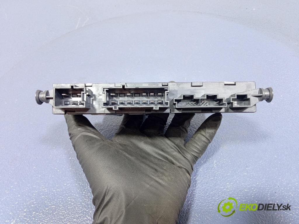 Jeep Grand Cherokee 2020 riadiaca jednotka Sedadlo: 05026616AE