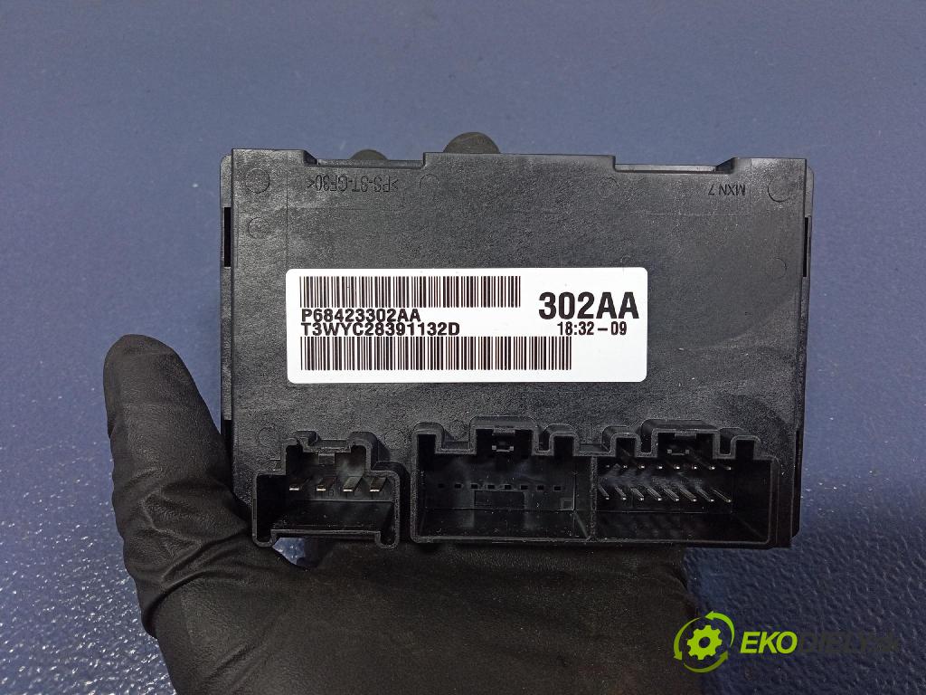Jeep Grand Cherokee 2020 riadiaca jednotka skrine 68423302AA