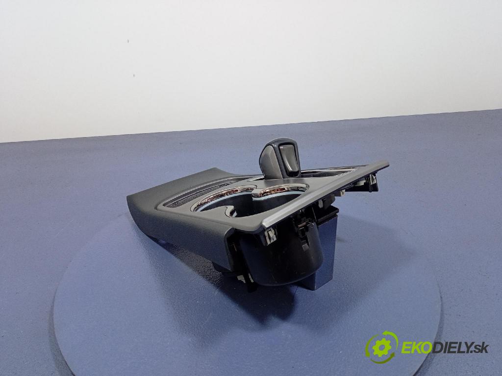 Jeep Grand Cherokee 2020 lišta Dekoratívní: Uvnitř 5VK203A5AF