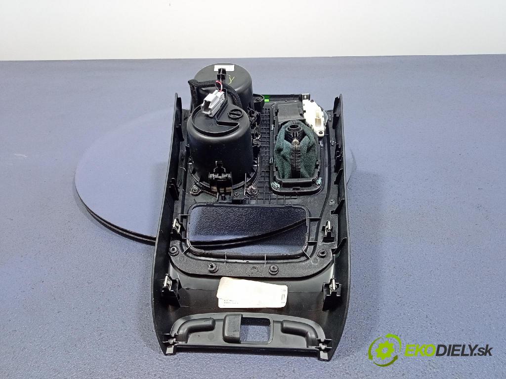 Jeep Grand Cherokee 2020 lišta Dekoratívní: Uvnitř 5VK203A5AF