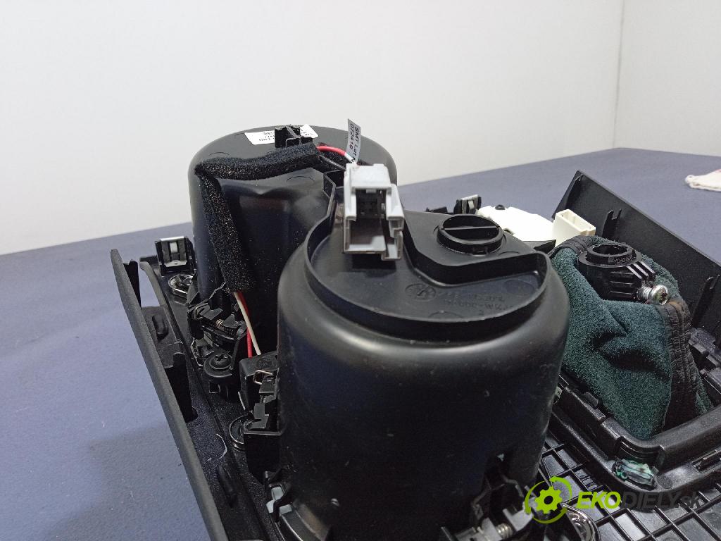 Jeep Grand Cherokee 2020 lišta Dekoratívní: Uvnitř 5VK203A5AF