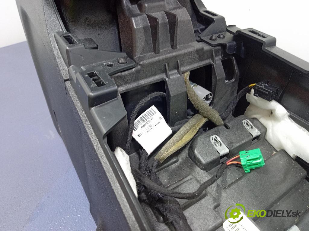 Jeep Grand Cherokee 2020 tunel Stredný: C02100009BL