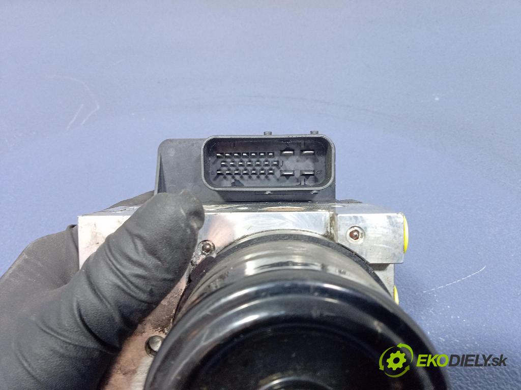 Hyundai Tucson 2004 čerpadlo ABS x 58920-2E150