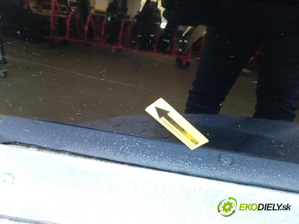 Jeep Grand Cherokee 2020 dvere Predné Vľavo: 