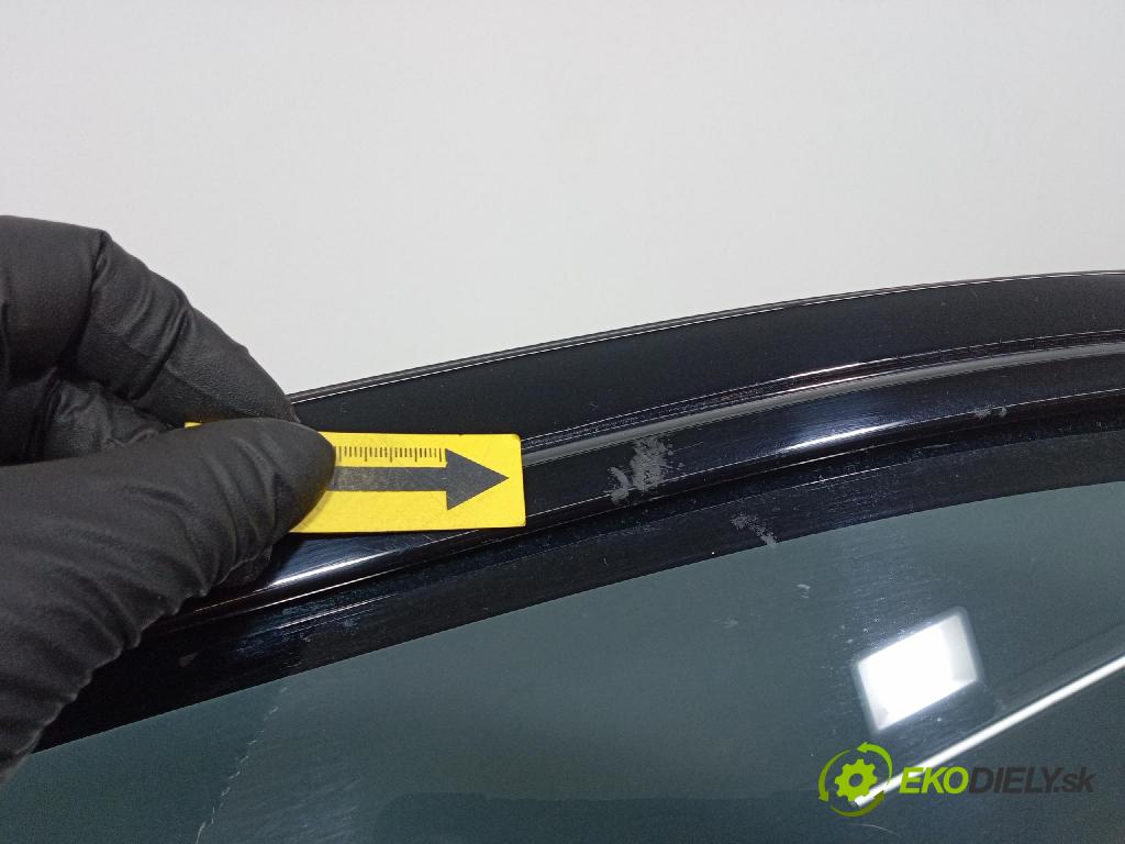 Jeep Grand Cherokee 2020 dvere Predné pravé