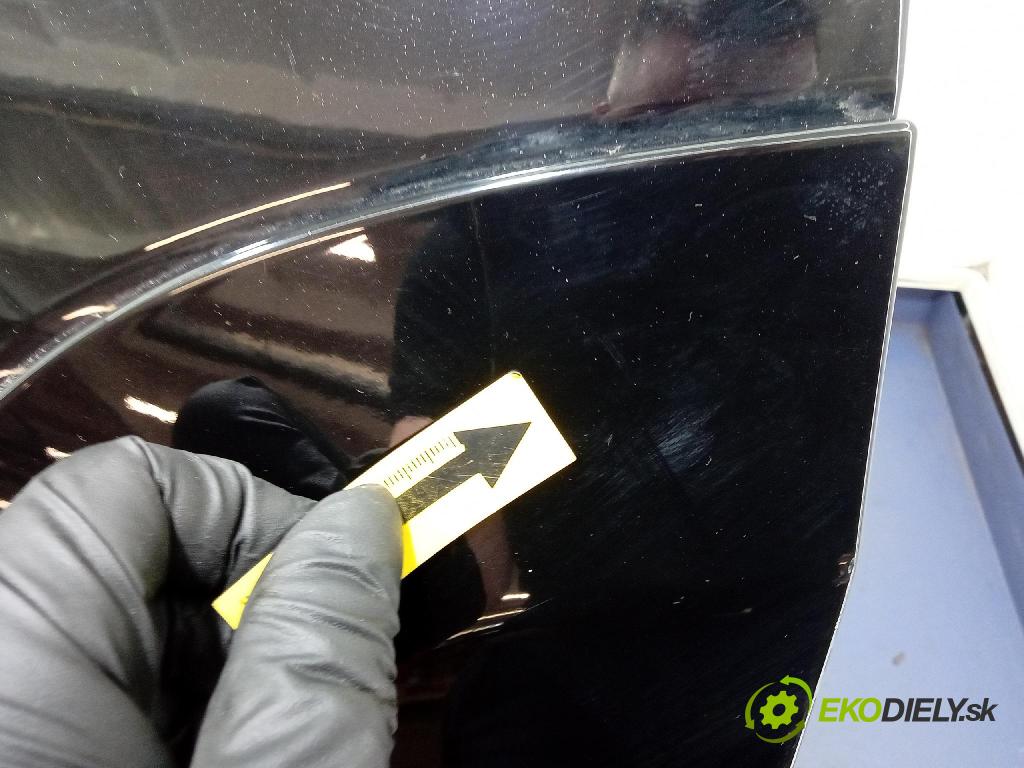 Jeep Grand Cherokee 2020 dvere zad Vľavo: