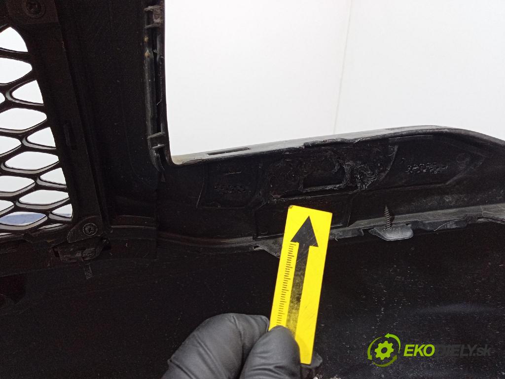 Jeep Grand Cherokee 2020 nárazník Predné 