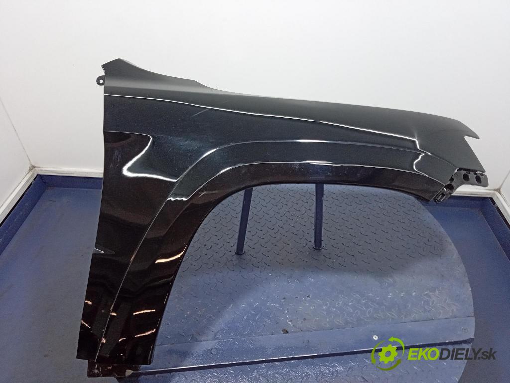 Jeep Grand Cherokee 2020 blatník Predné v pravo: