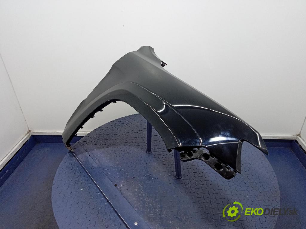 Jeep Grand Cherokee 2020 blatník Predné v pravo: