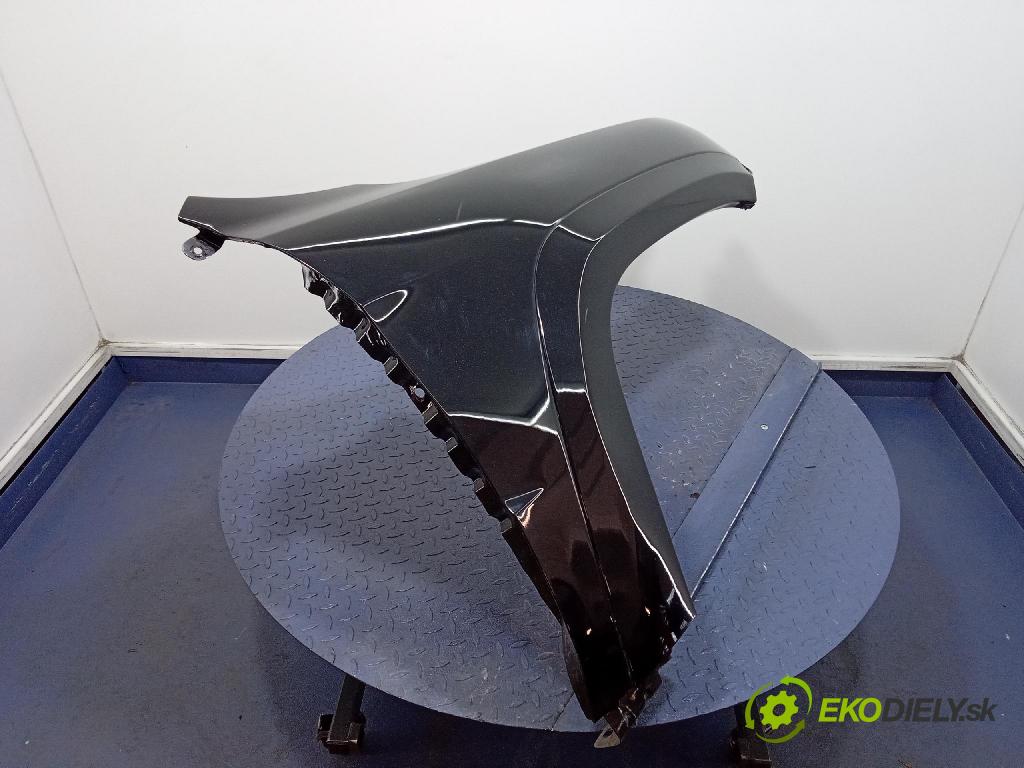 Jeep Grand Cherokee 2020 blatník Predné v pravo: