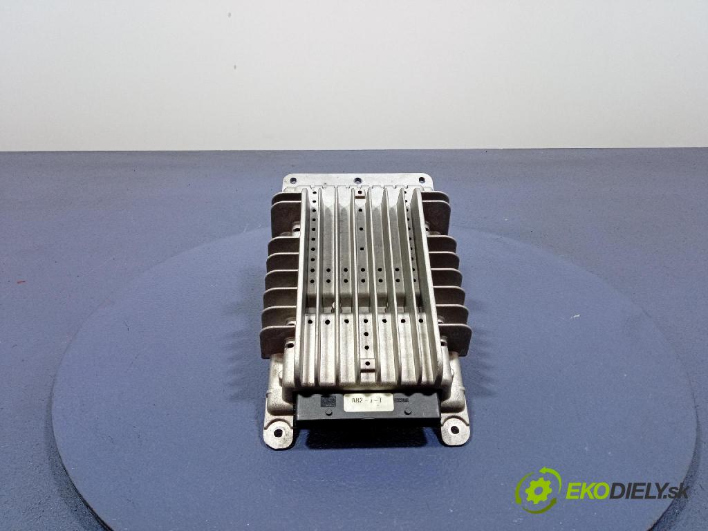 Audi A3 2007 Zesilovač: / GPS 8P4035223B