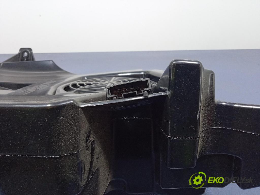Audi A3 2007 Reproduktor / Subwoofer: 8P4035382C