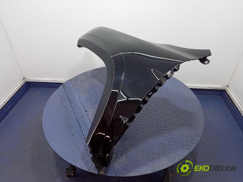 Jeep Grand Cherokee 2020 blatník Predné Vľavo: