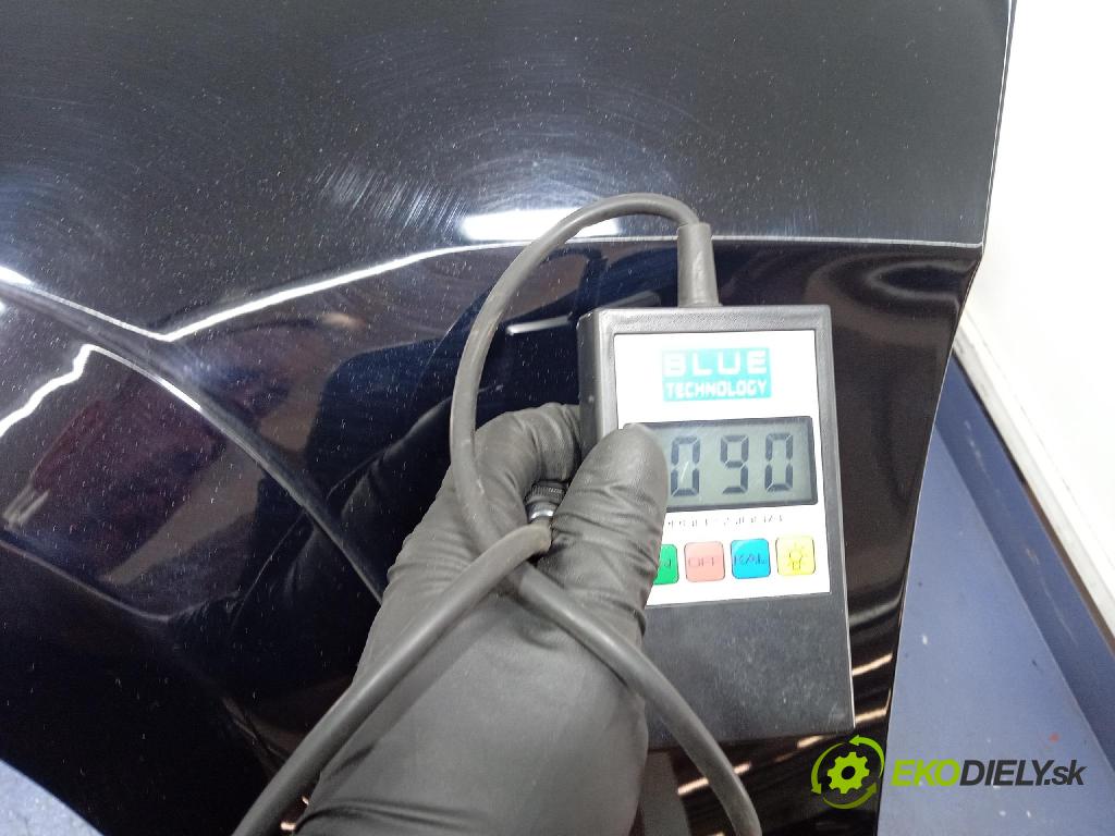 Jeep Grand Cherokee 2020 blatník Predné Vľavo: