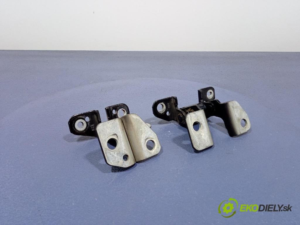 Jeep Grand Cherokee 2020 Závěs: dvere 85574F