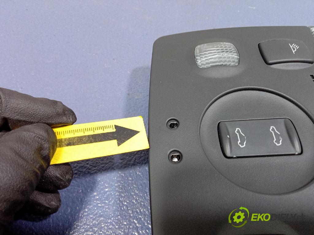 Audi A3 2007 Svietidlá: Vnútri: 8P0951177